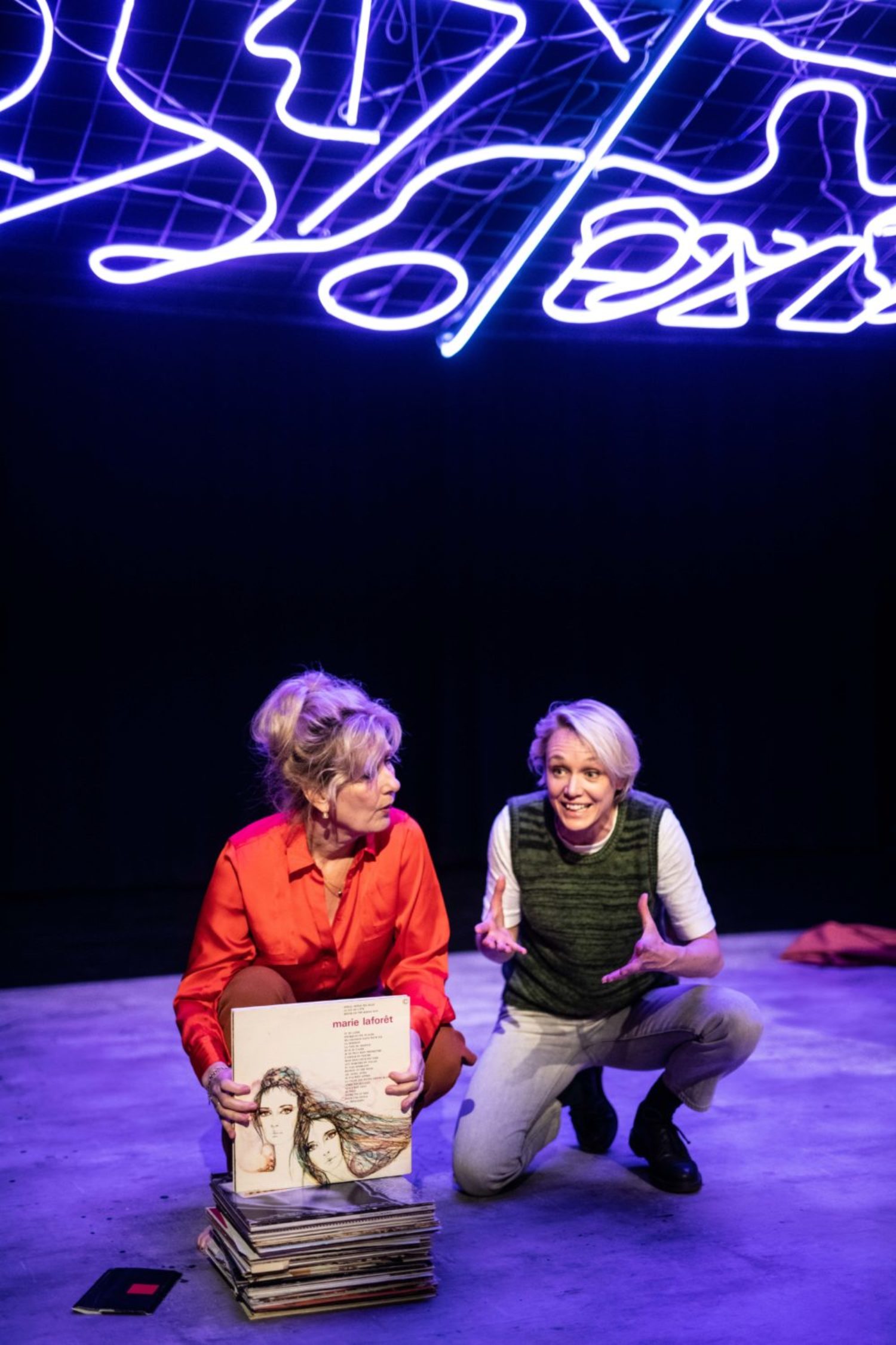 huisvrouwen bestaan niet theater speellijst